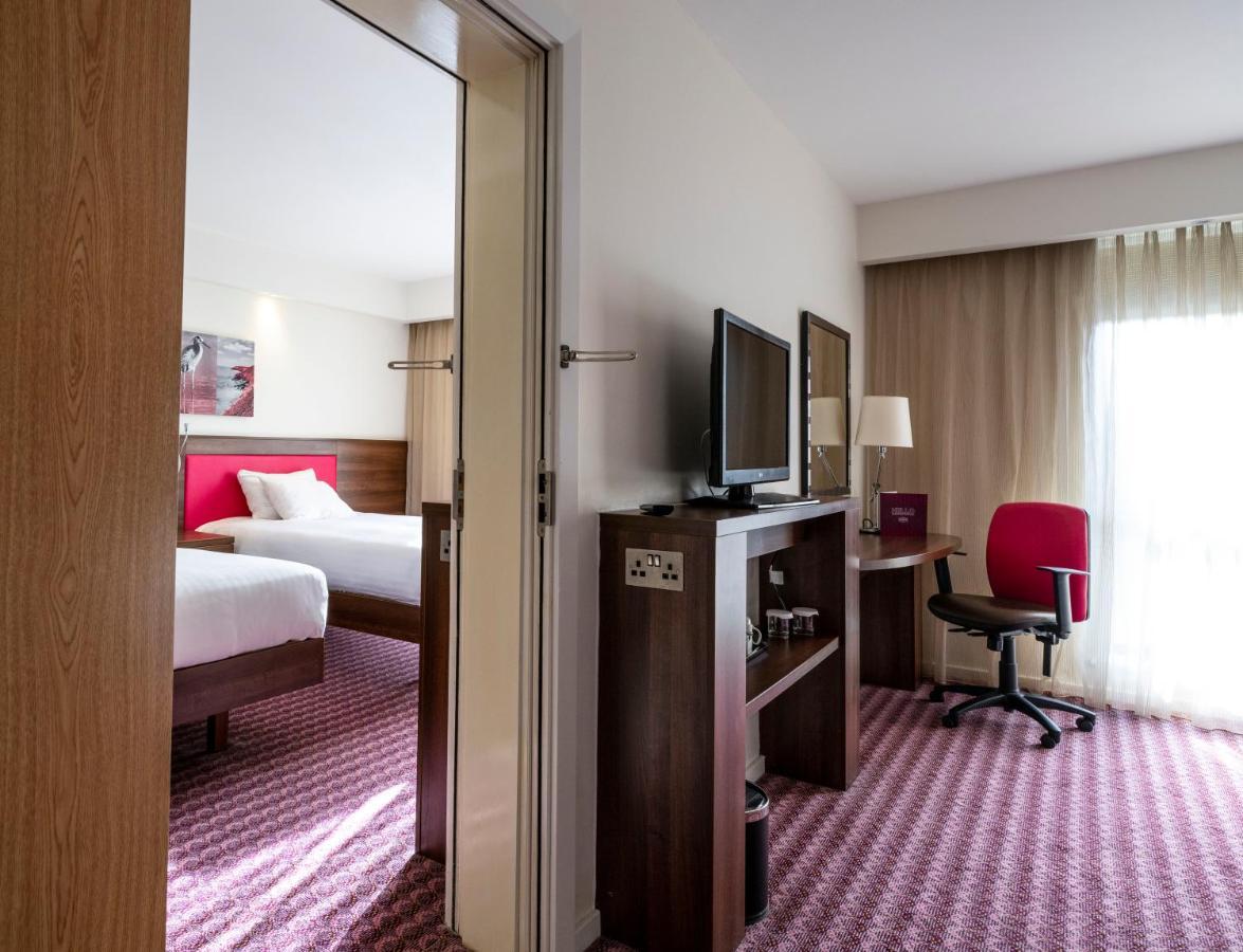 Hampton By Hilton Exeter Airport Hotell Woodbury Eksteriør bilde