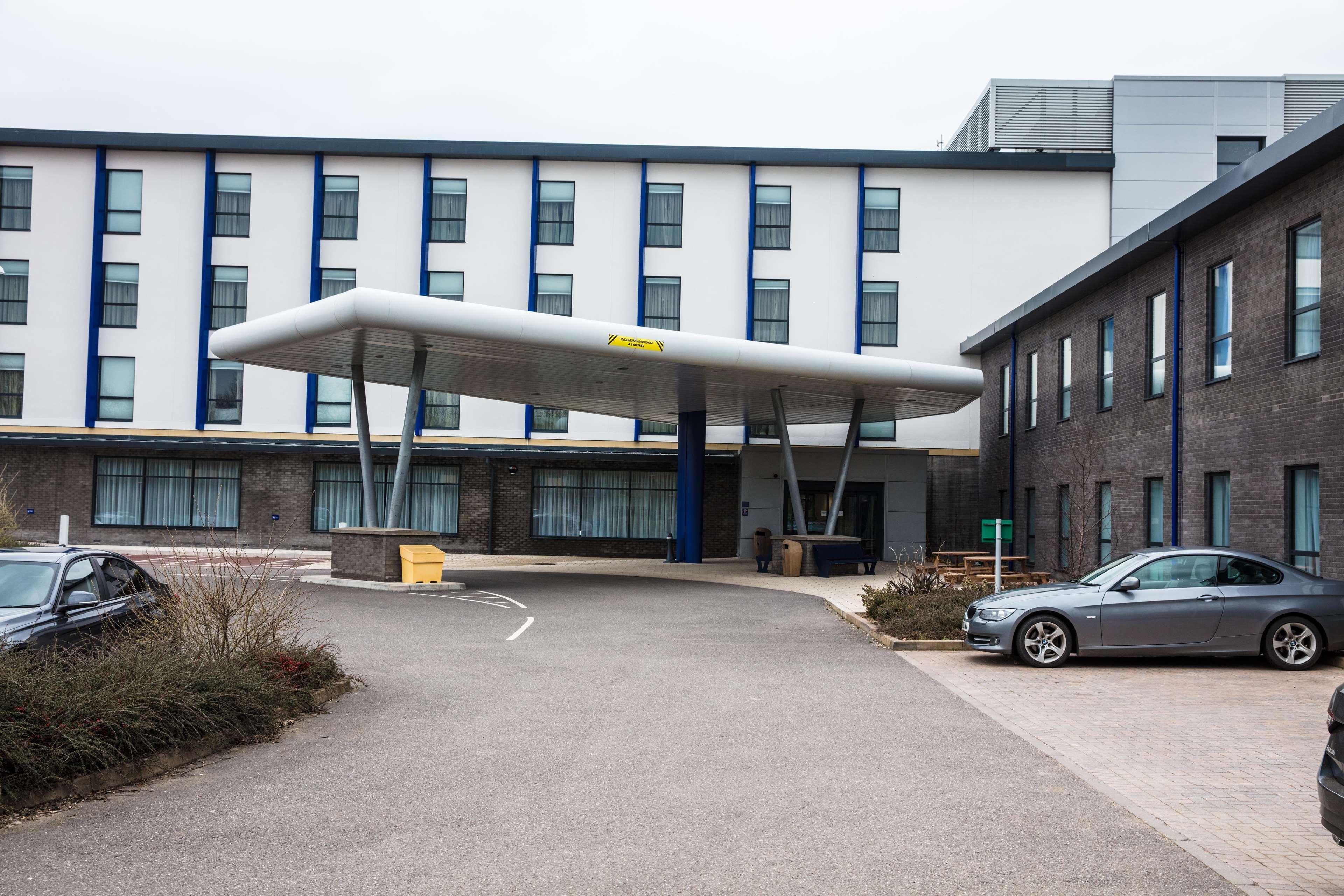 Hampton By Hilton Exeter Airport Hotell Woodbury Eksteriør bilde