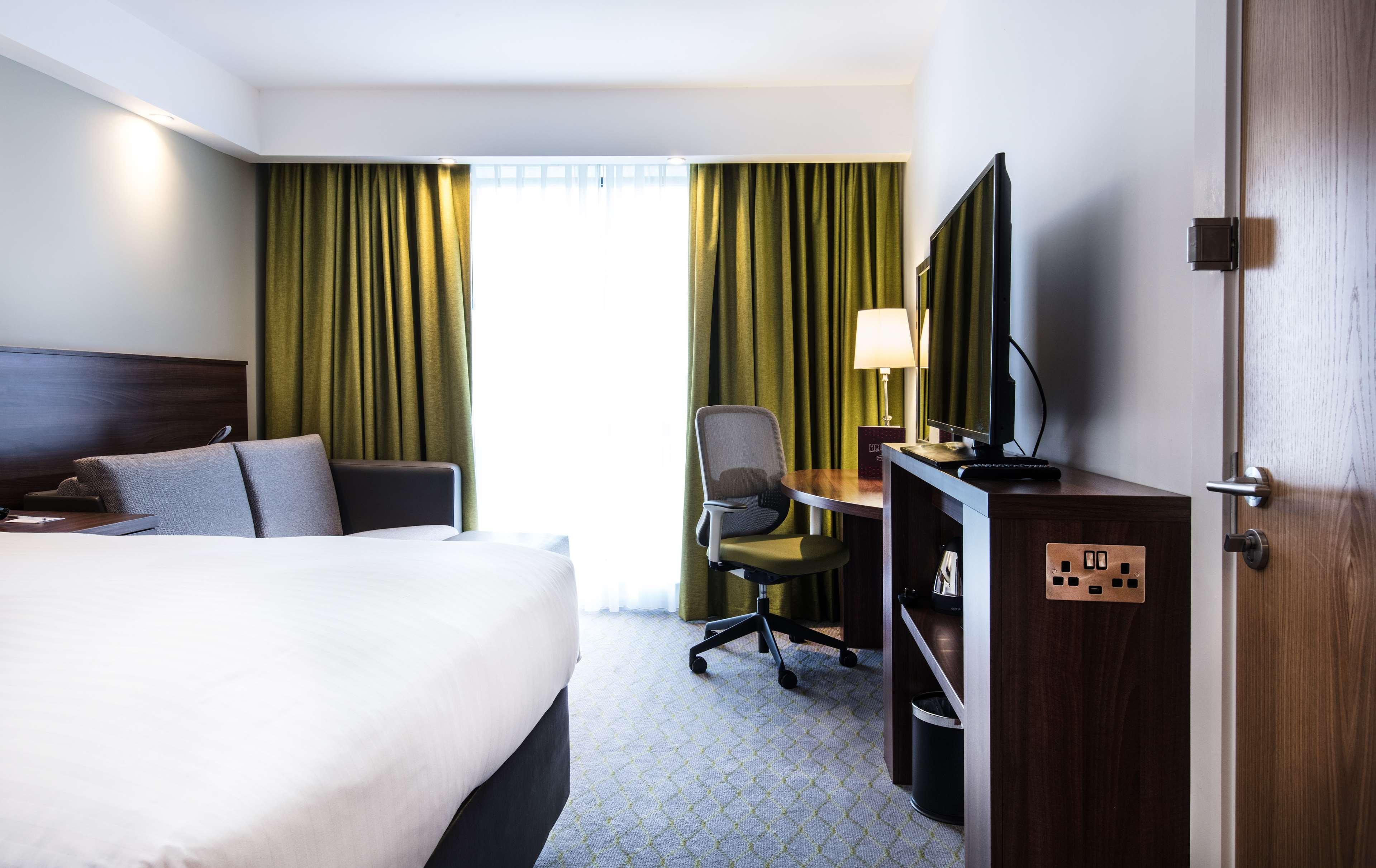 Hampton By Hilton Exeter Airport Hotell Woodbury Eksteriør bilde