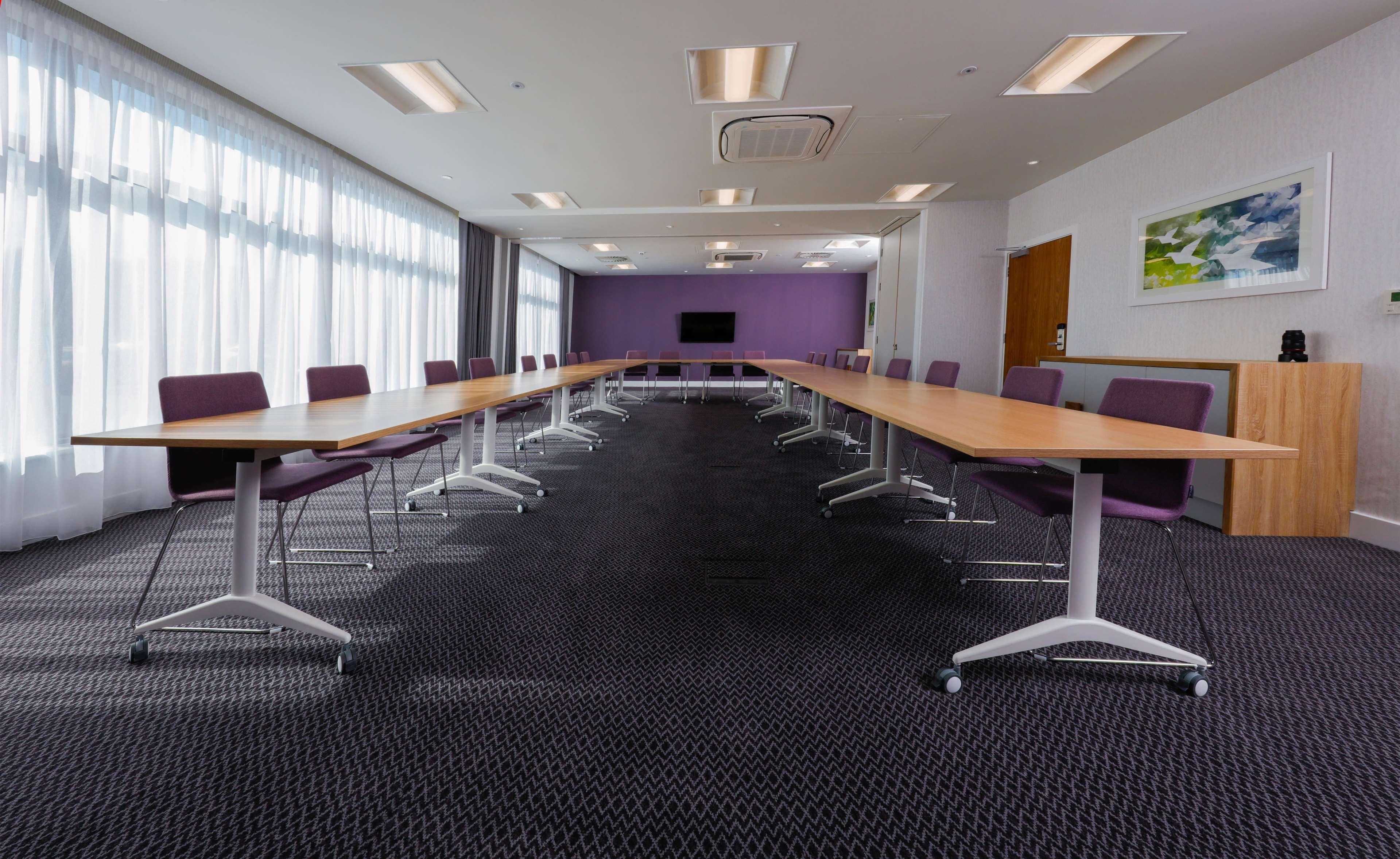 Hampton By Hilton Exeter Airport Hotell Woodbury Eksteriør bilde