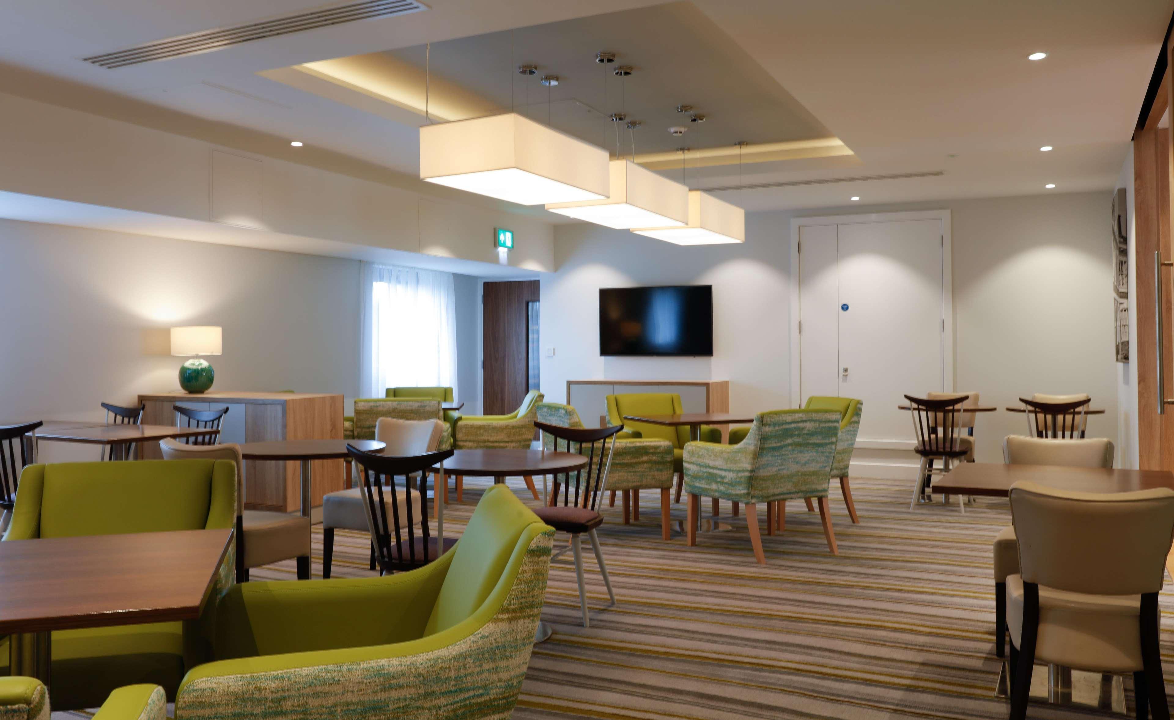 Hampton By Hilton Exeter Airport Hotell Woodbury Eksteriør bilde