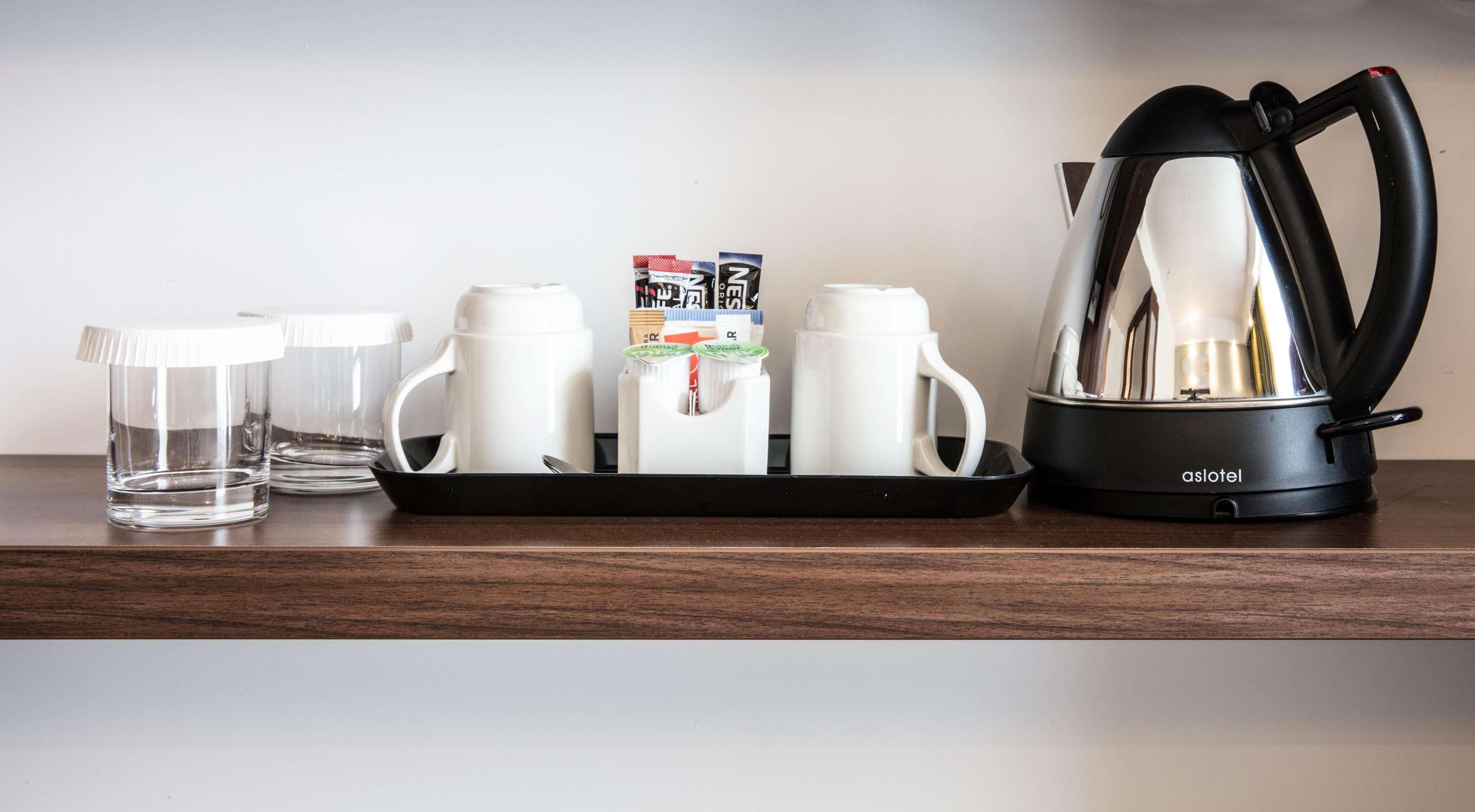 Hampton By Hilton Exeter Airport Hotell Woodbury Eksteriør bilde