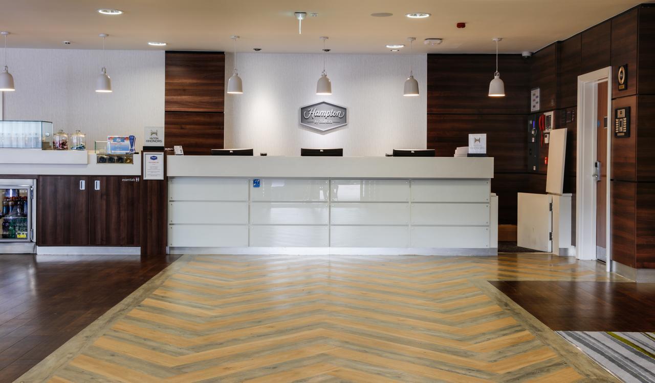 Hampton By Hilton Exeter Airport Hotell Woodbury Eksteriør bilde