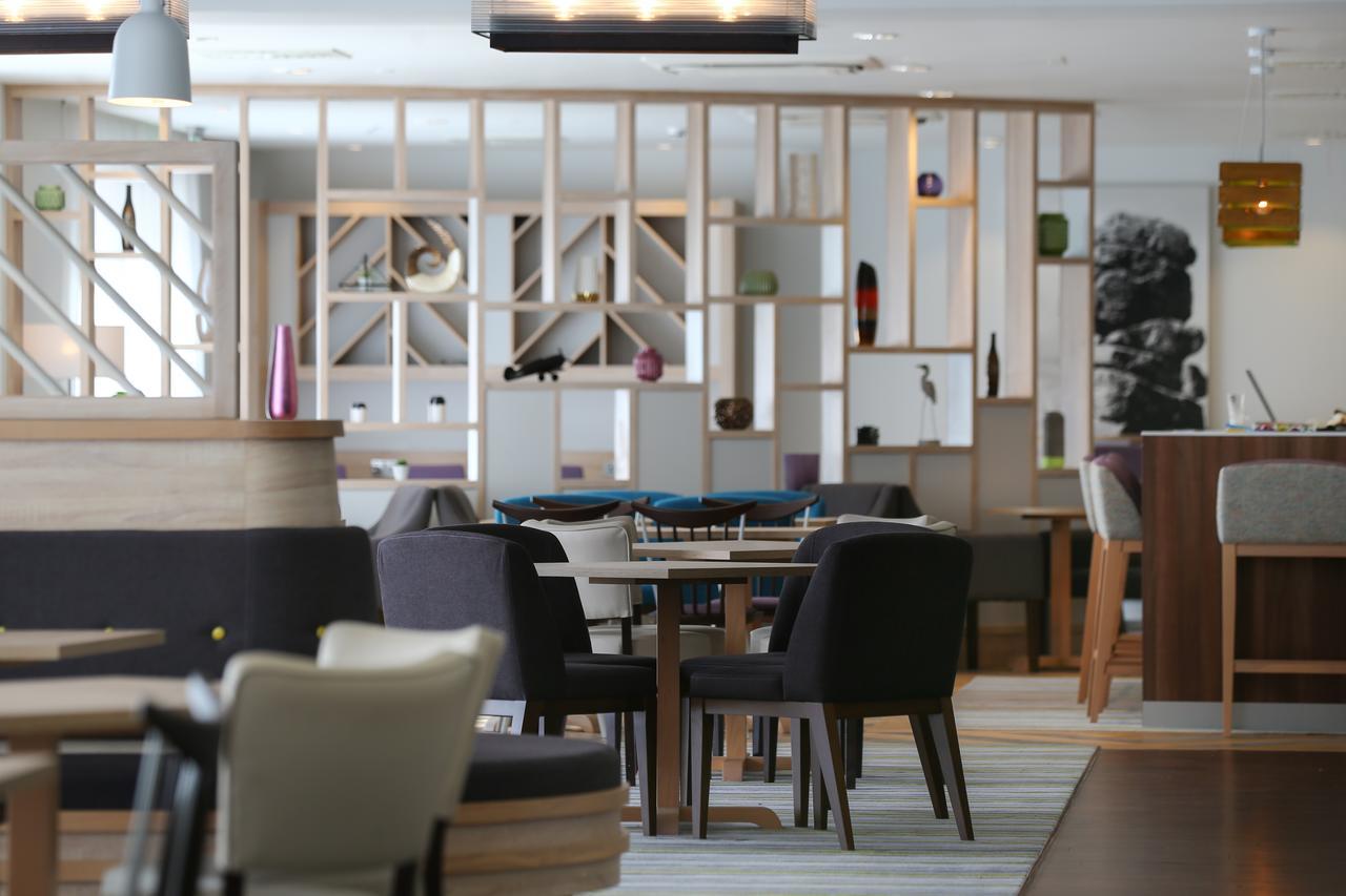Hampton By Hilton Exeter Airport Hotell Woodbury Eksteriør bilde