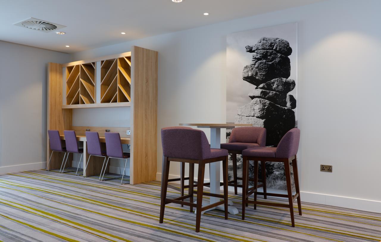 Hampton By Hilton Exeter Airport Hotell Woodbury Eksteriør bilde